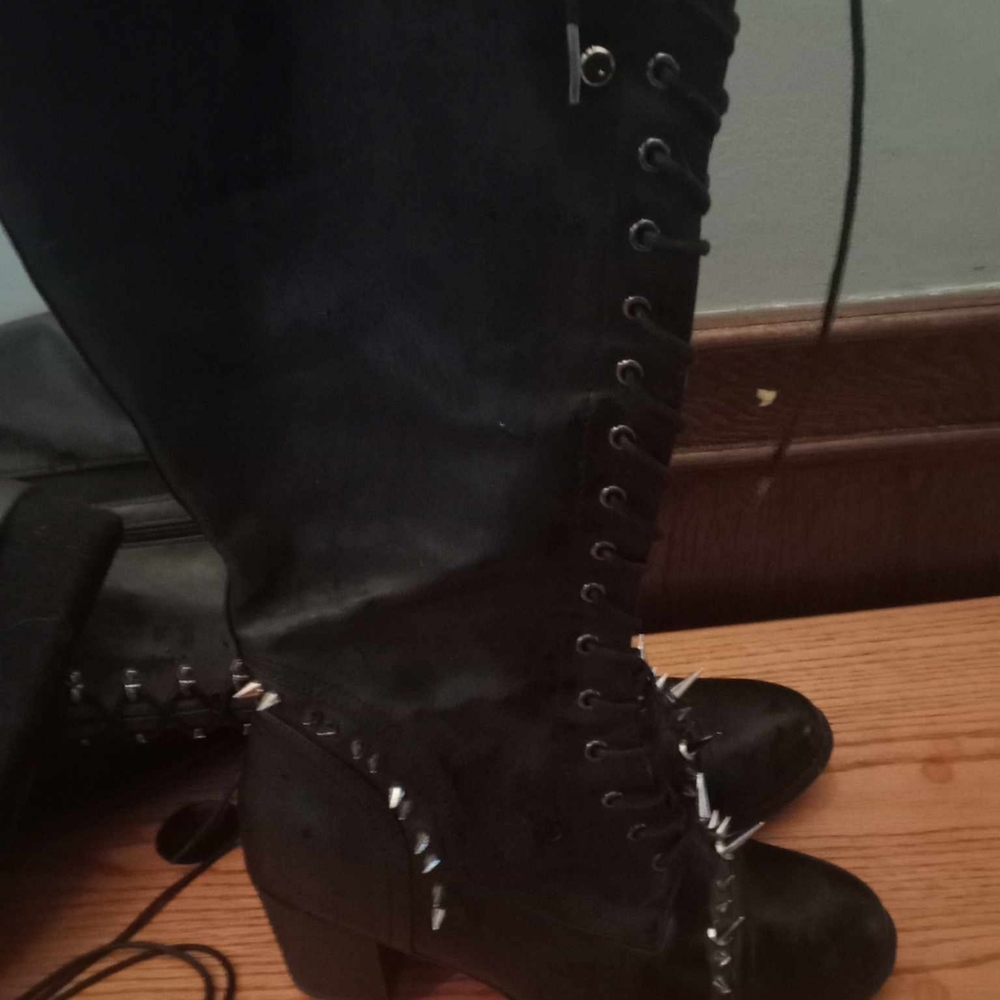 Torrid wide calf size 11 1/2